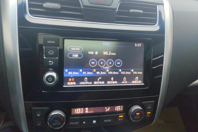 Nissan Teana 2016 2.0 L XL — фото 8