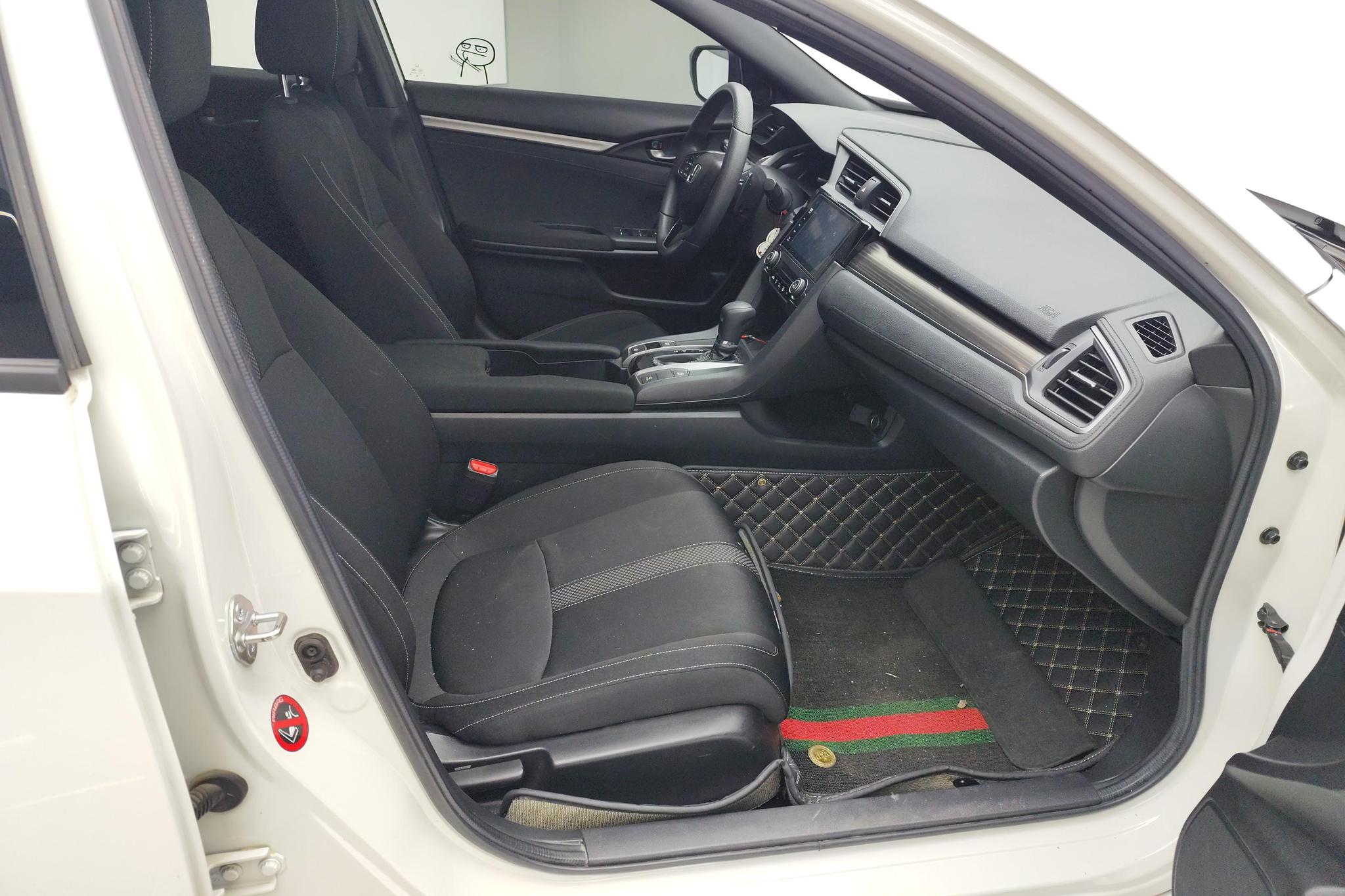 Honda Civic 2020 HATCHBACK 220TURBO CVT