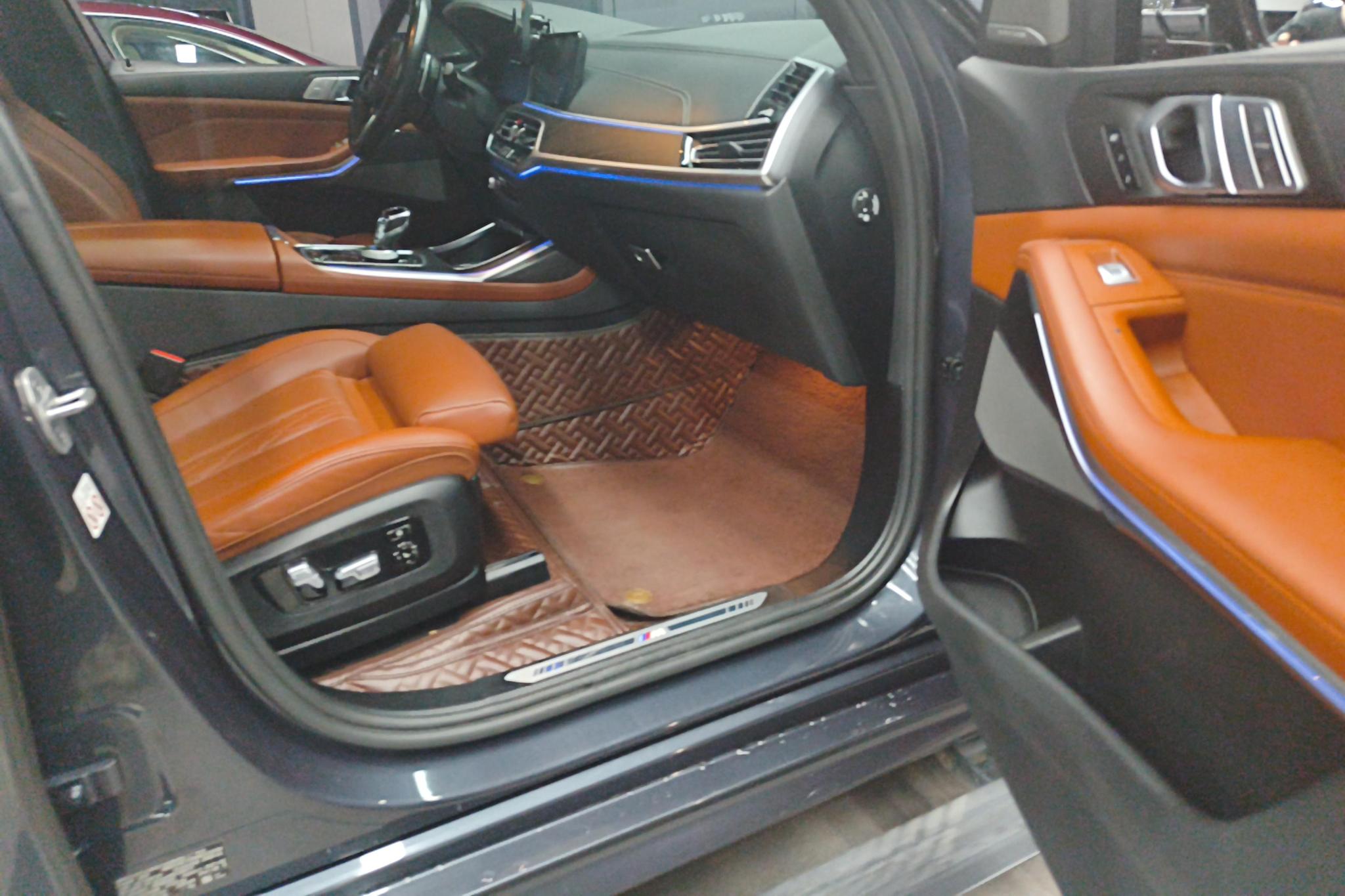 BMW X7 2021 xDrive40i Premium M Sport
