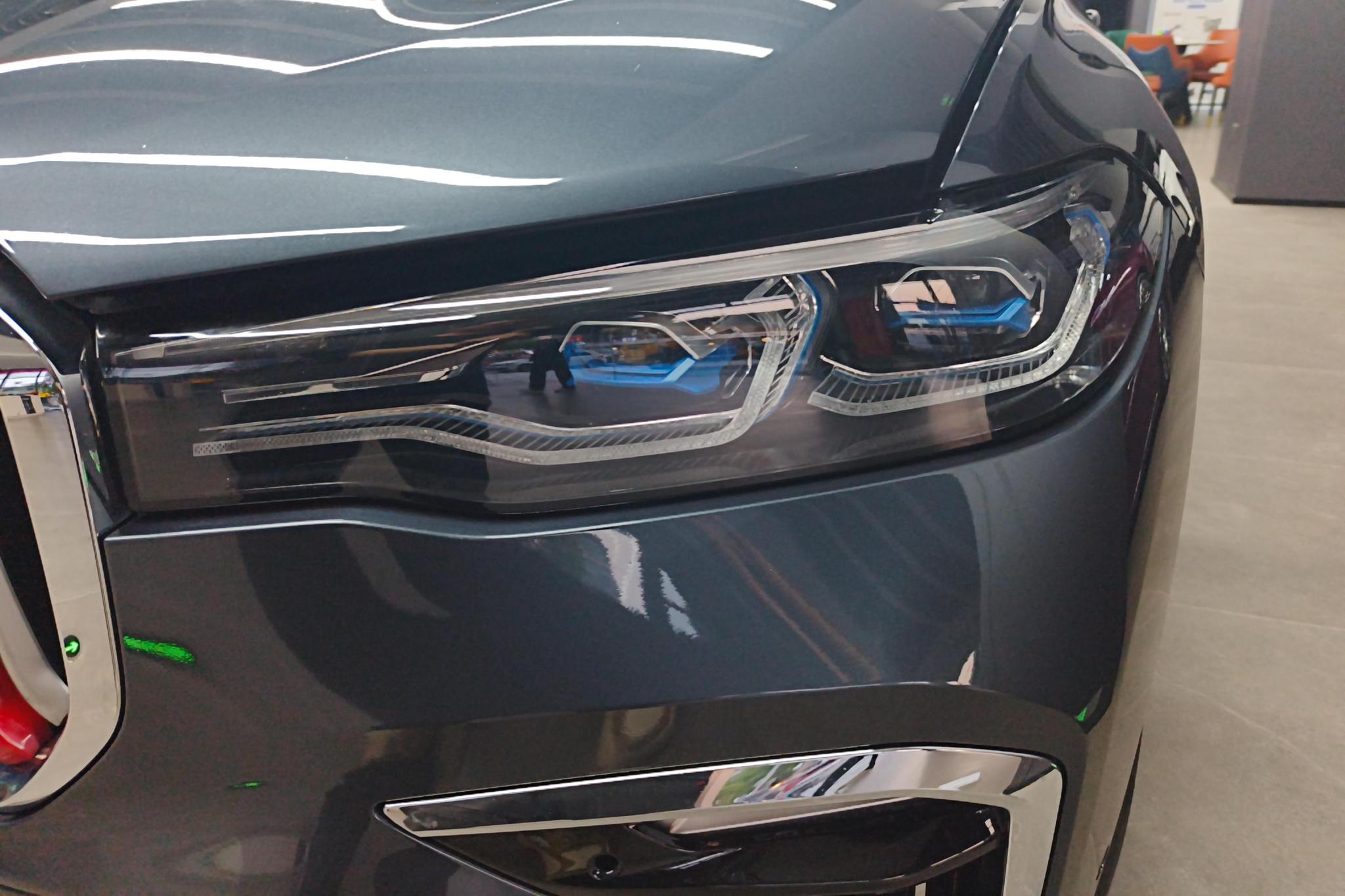 BMW X7 2021 xDrive40i Premium M Sport