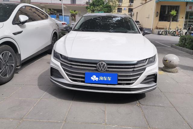 Volkswagen CC 2023 380 TSI — фото 2