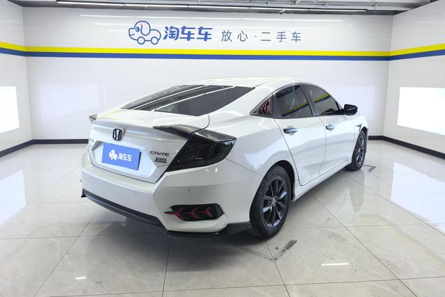 Honda "思域" 可 以 翻 译 为 "Civic" 2019 — фото 3
