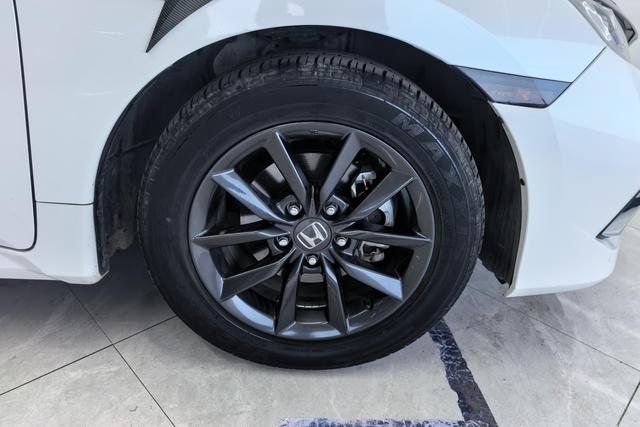 Honda "思域" 可 以 翻 译 为 "Civic" 2019 — фото 4