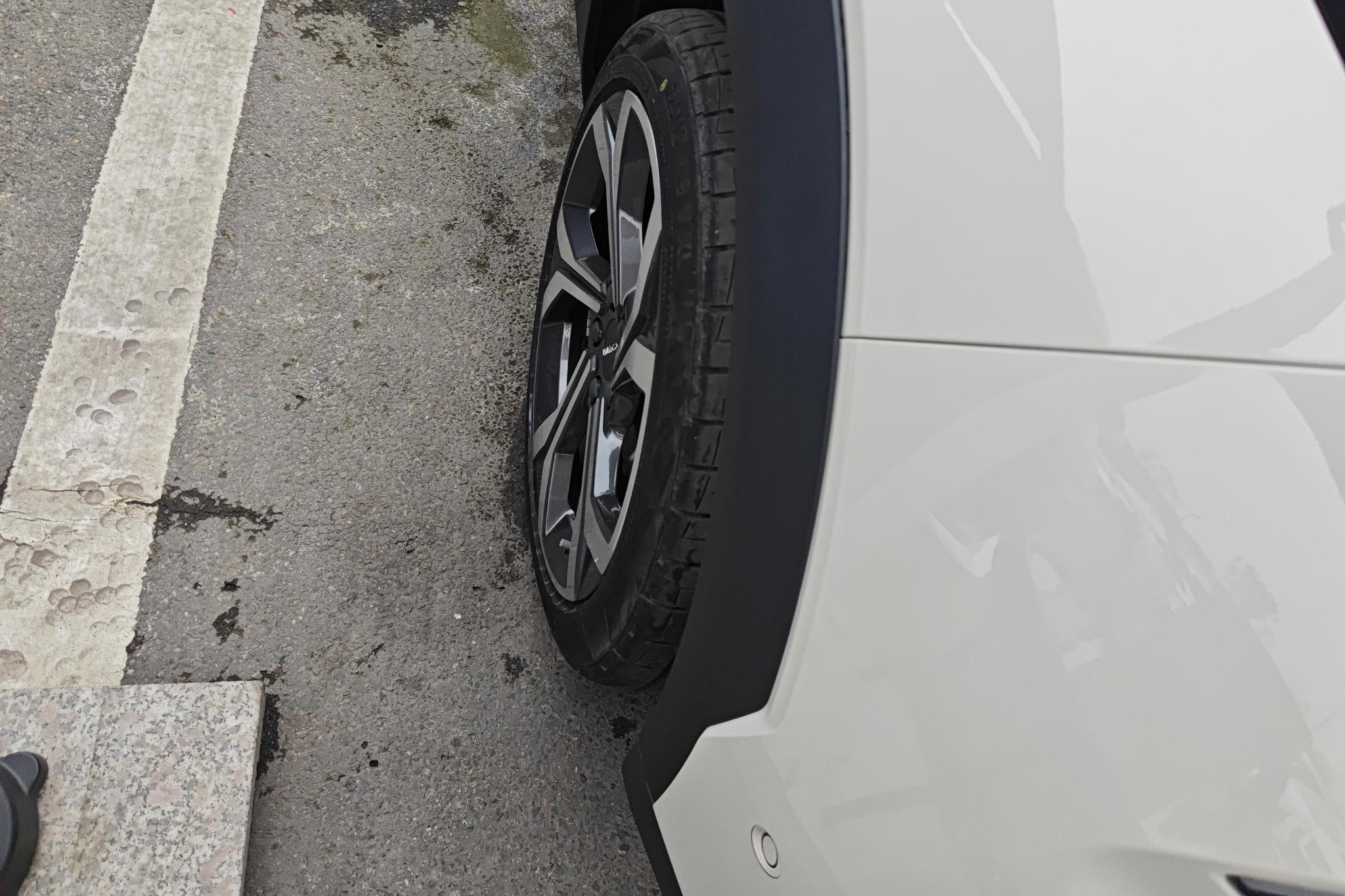Lynk & Co 06 2025 Renew 1.5T Halo