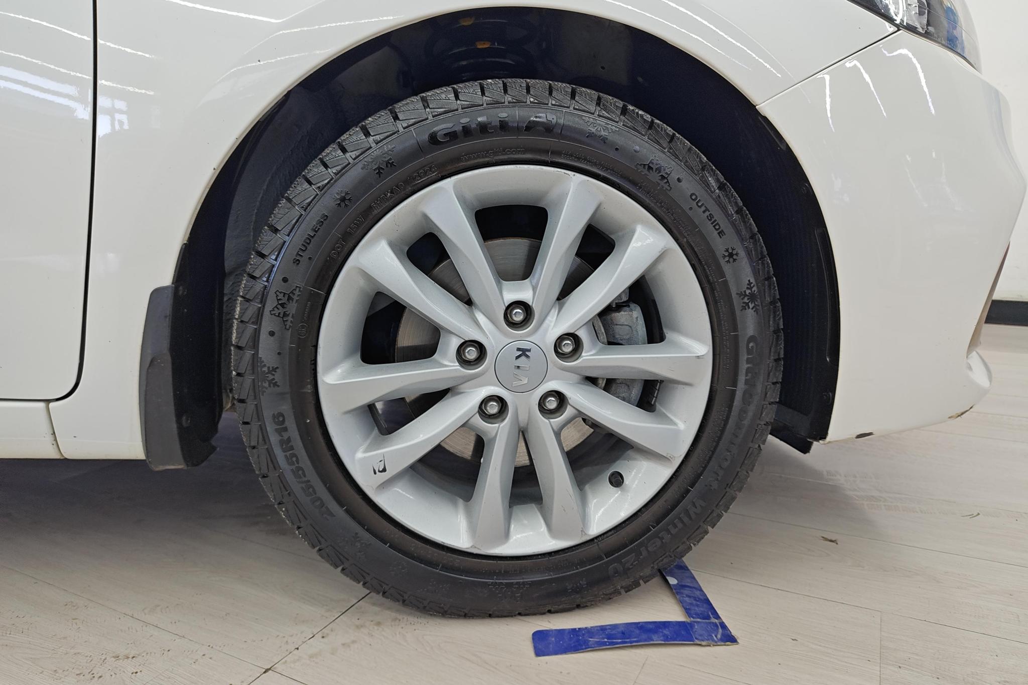 Kia K3 2016 1.6L AT GLS