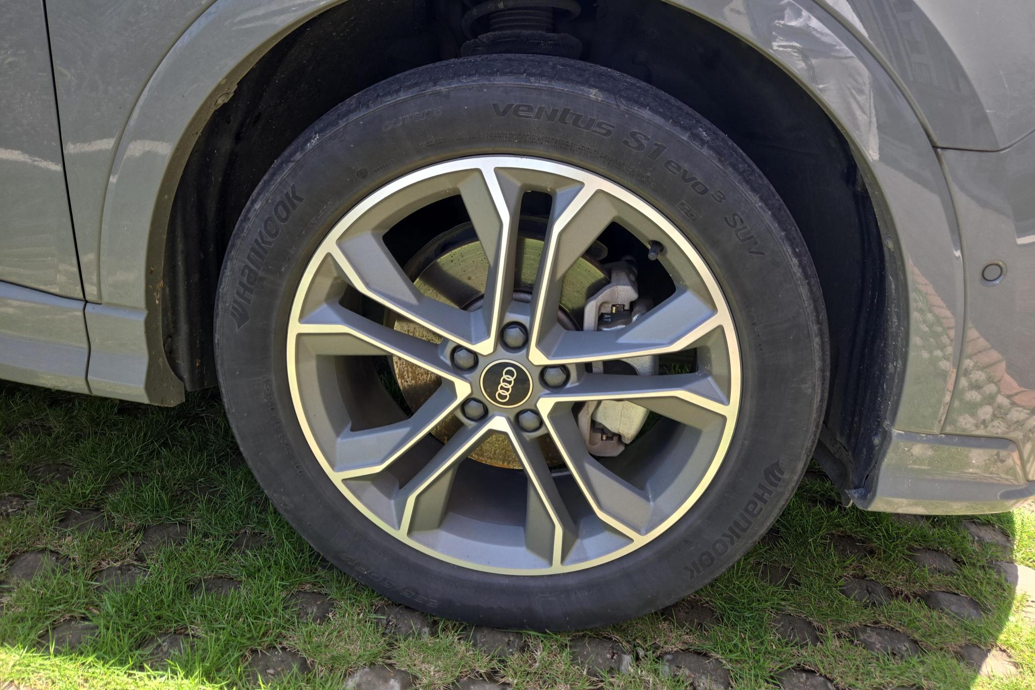 Audi Q3 2024 40 TFSI Fashion