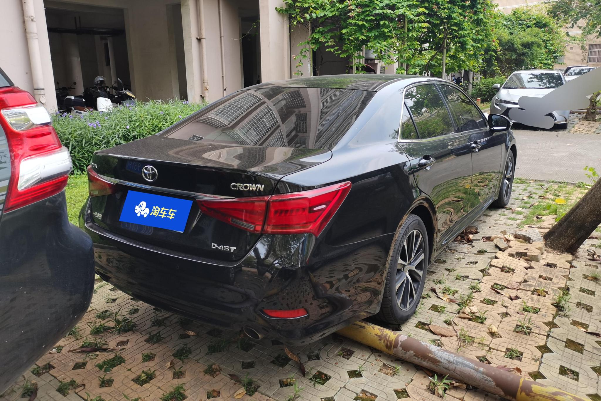 Toyota Crown 2018 2.0T Fashion