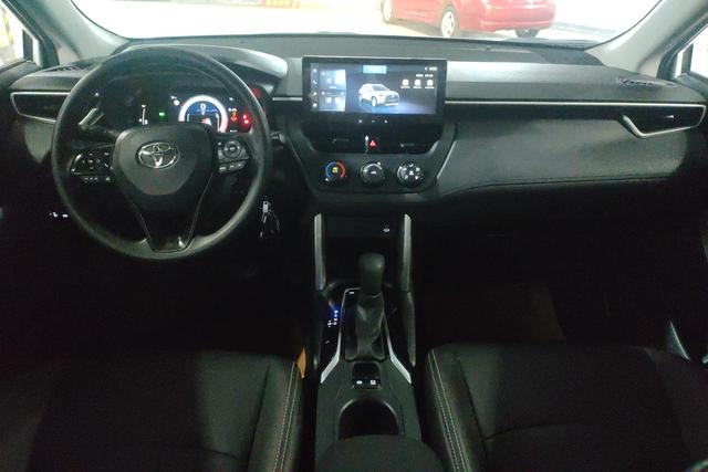 Toyota Corolla Cross 2023 2.0 L CVT — фото 13
