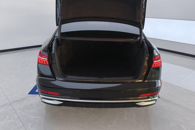 Audi A6L 2023 45 TFSI quattro — фото 16