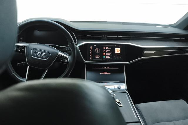 Audi A6L 2023 45 TFSI quattro — фото 13