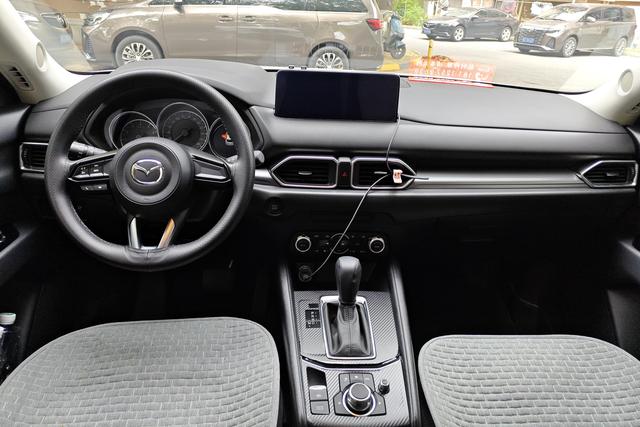2024 Mazda CX-5 thumbnail 4