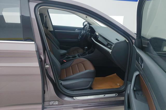 Volkswagen Lavida 2019 280 TSI DSG VI — фото 10