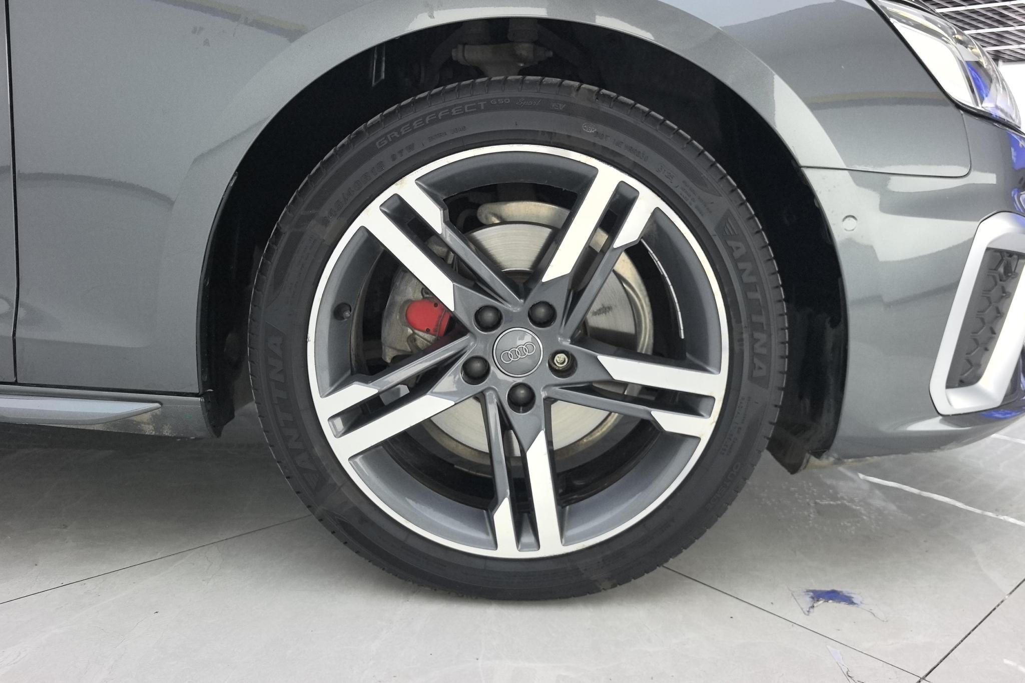 Audi A4L 2020 40 TFSI Luxury
