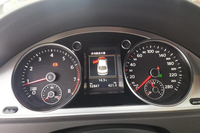 Volkswagen CC 2016 1.8 TSI Luxury — фото 14