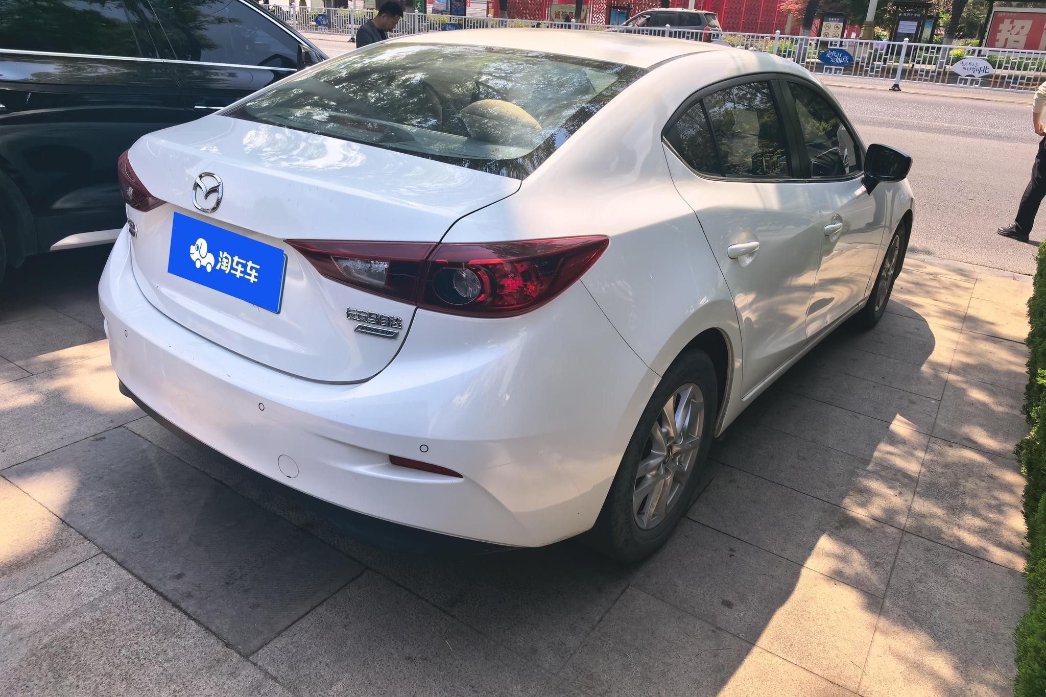 Mazda Mazda3 3 2017 1.5L AT Comfort V