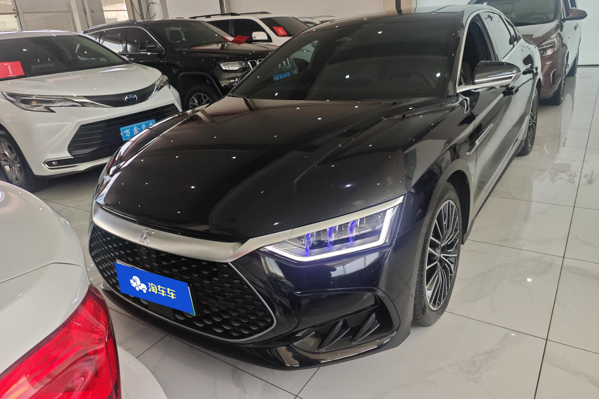 BYD Han DM 2024 DM-i 121KM