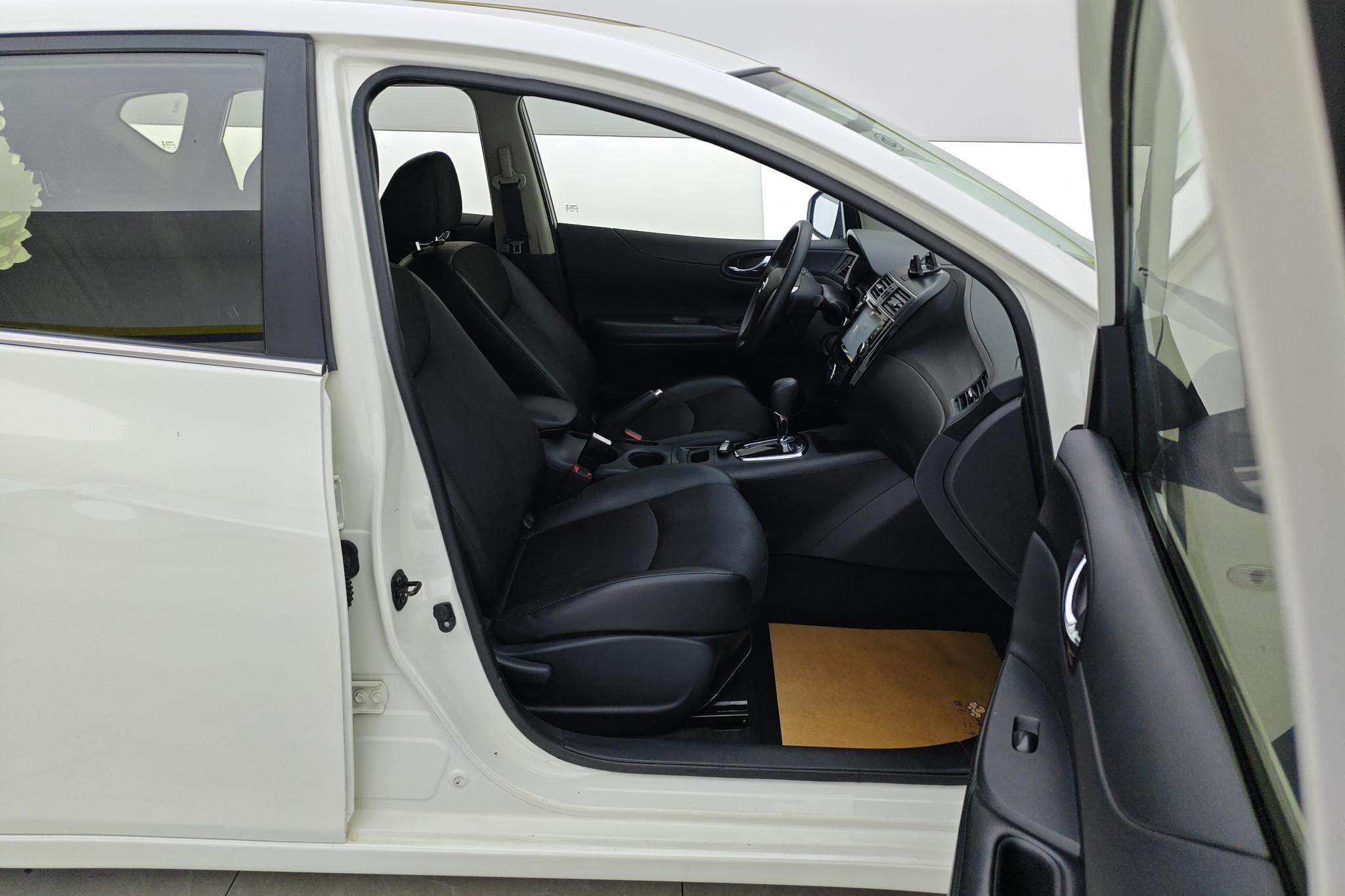 Nissan Tiida 2014 1.6L CVT