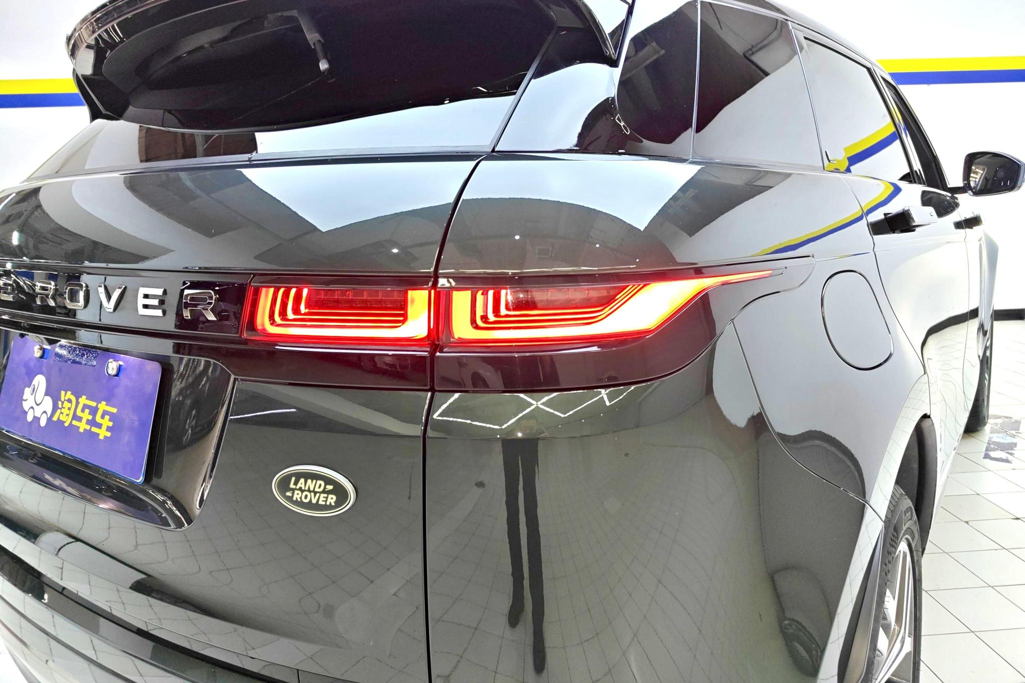 Land Rover Range Rover Evoque 2021 L 249PS R-Dynamic First Edition
