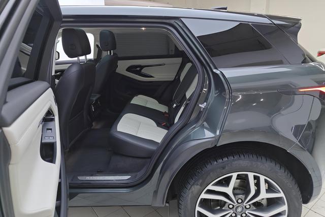 Land Rover Range Rover Evoque 2021 L 249 PS R-Dynamic First Edition — фото 16
