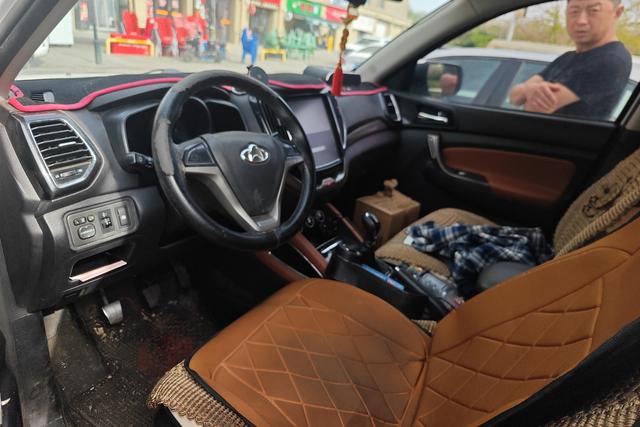 Changan Auchan CX70 2017 CX 70 T 1.5 T MT — фото 16