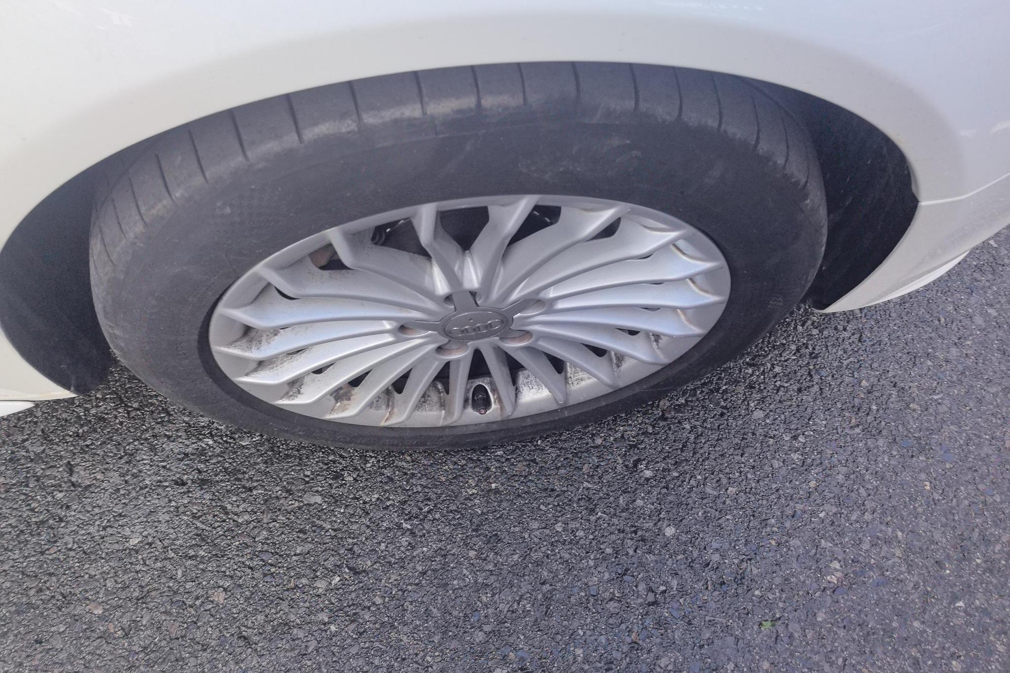 Audi A4L 2016 35 TFSI AT Comfort