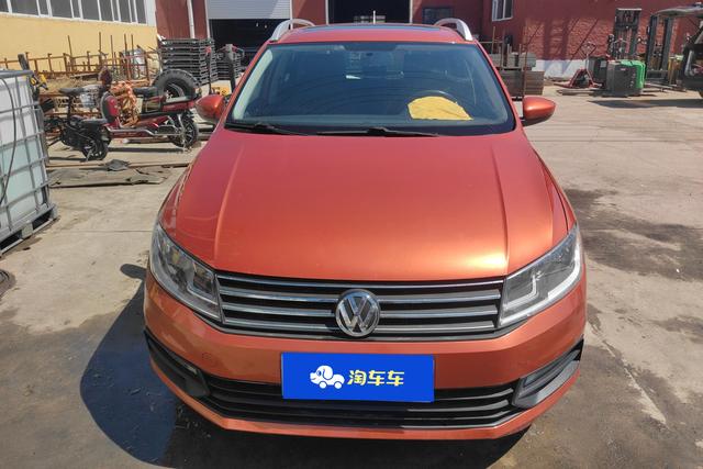 Volkswagen Santana 2015 1.6 L ATComfort — фото 2