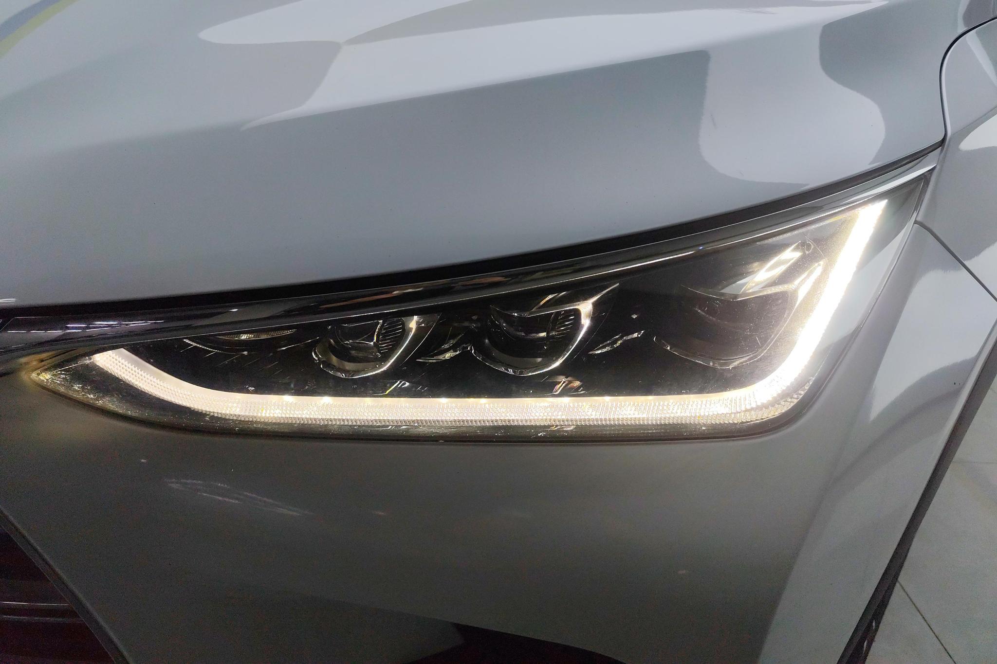 BYD Tang DM 2018 DM 2.0T 5 мест V