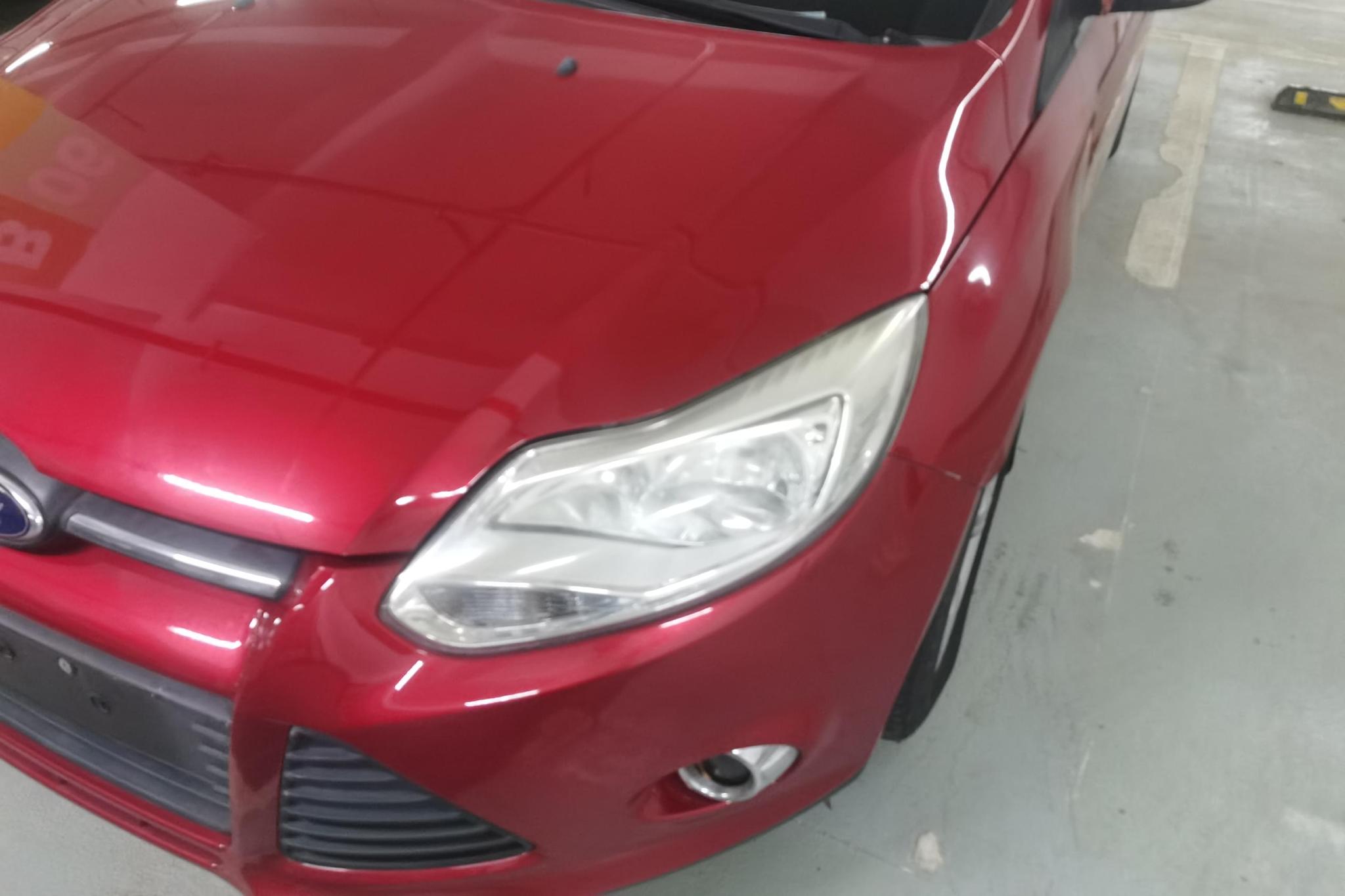 Ford Focus 2012 1.6L AT