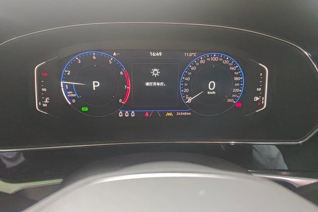 Volkswagen Passat id 4265039 из Китая 17