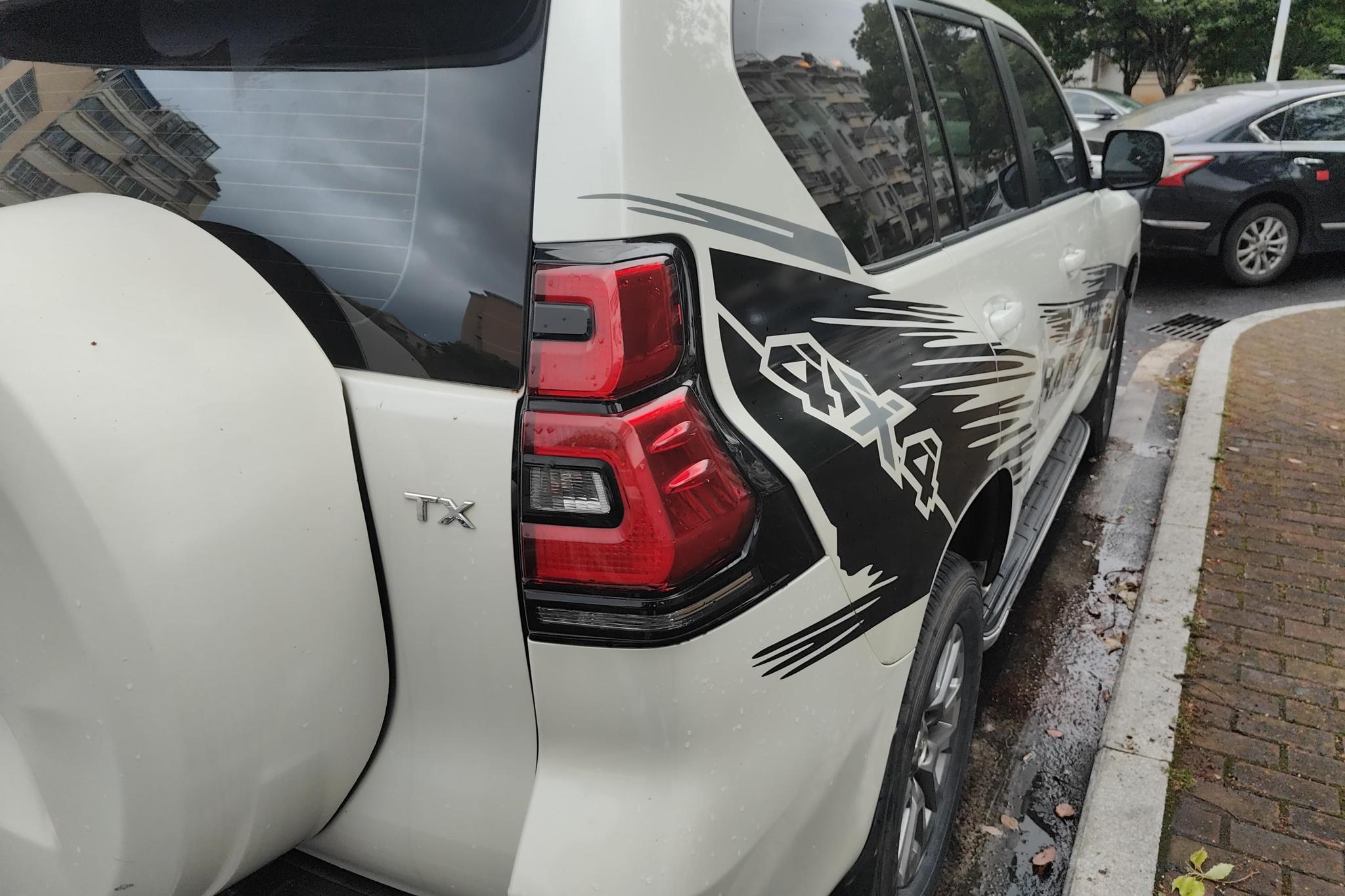 Toyota Land Cruiser Prado 2018 3.5L AT VX