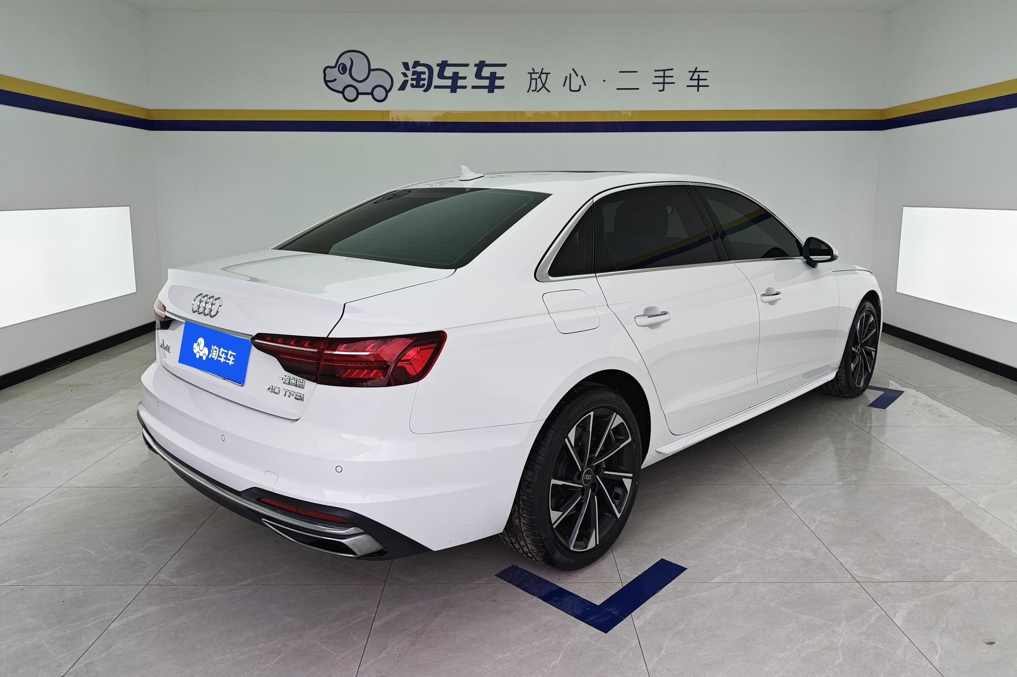 Audi A4L 2022 40 TFSI Fashion