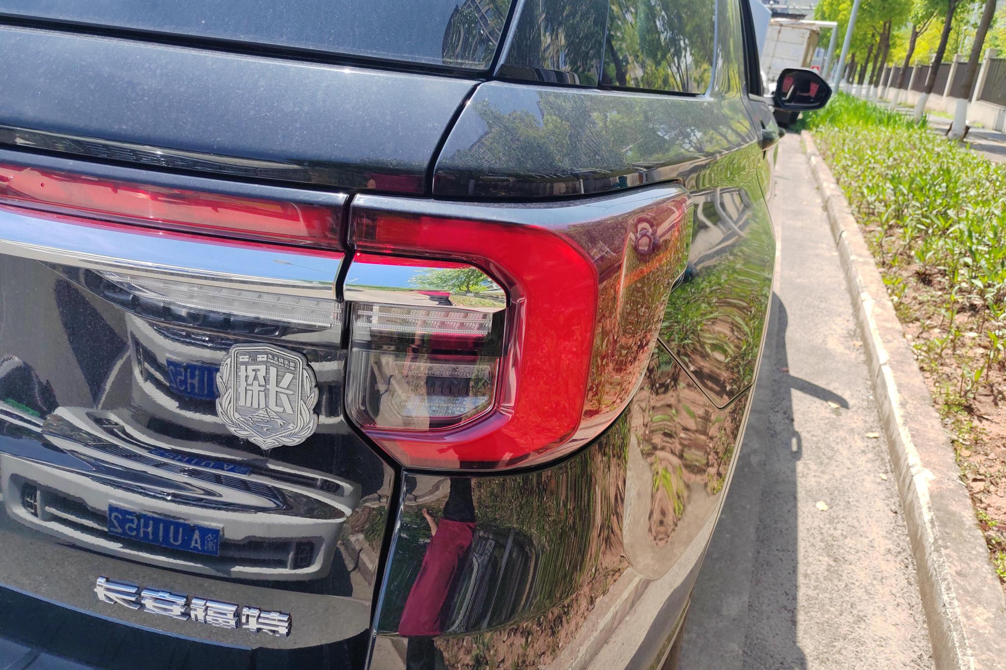 Ford Explorer id 4439541 из Китая 12