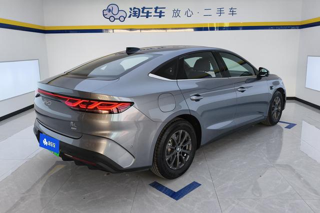 BYD Qin L — фото 3