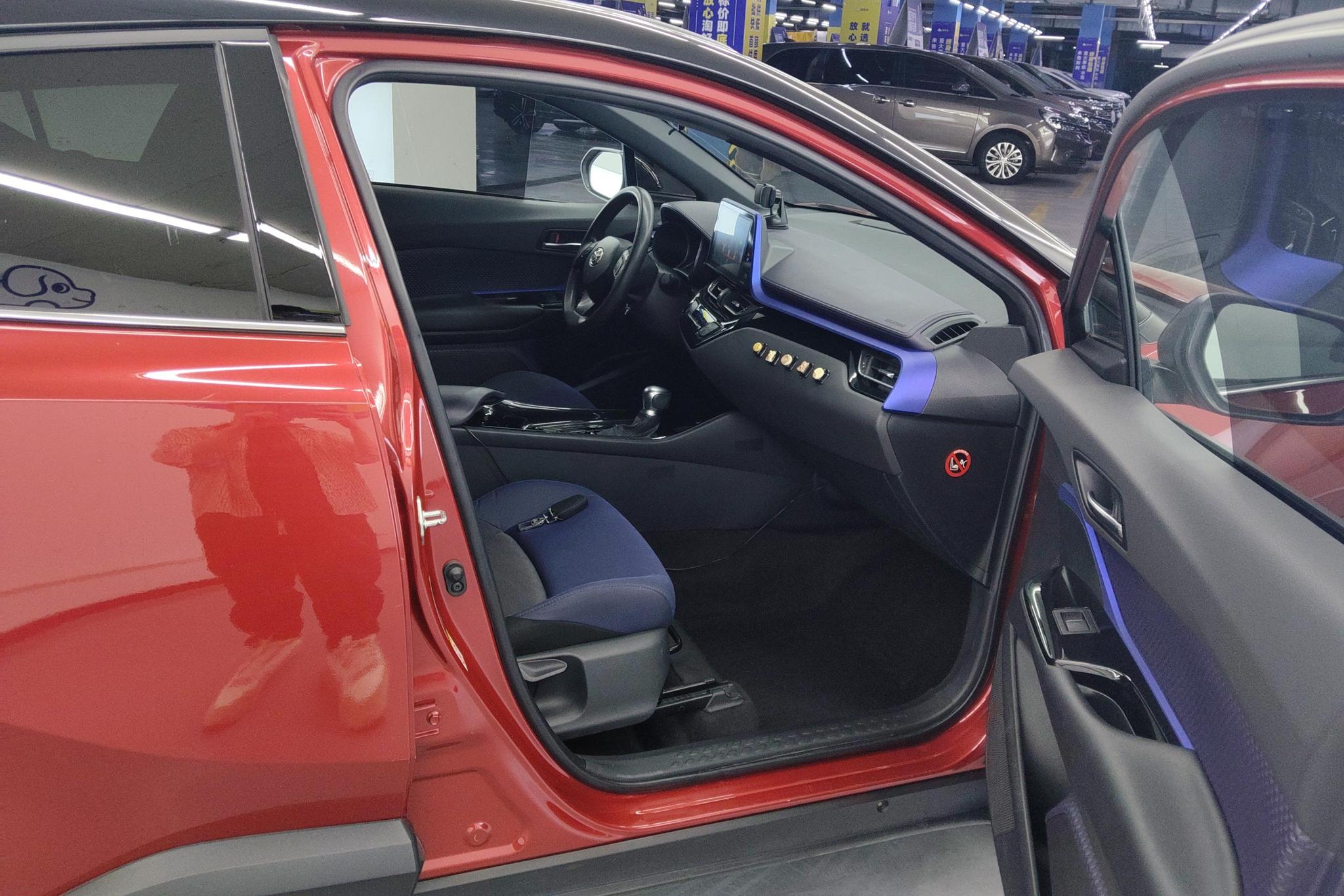 Toyota C-HR 2018 2.0L Lead VI