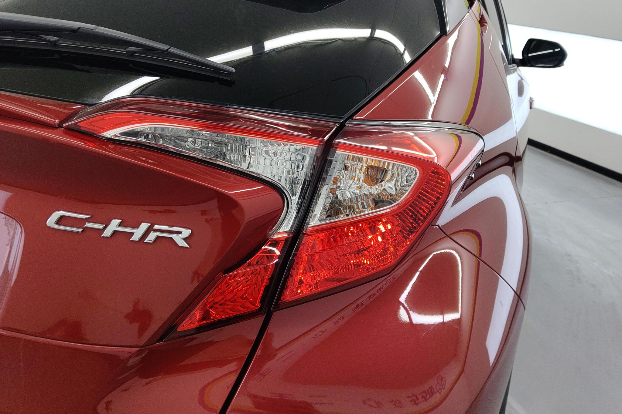 Toyota C-HR 2018 2.0L Lead VI