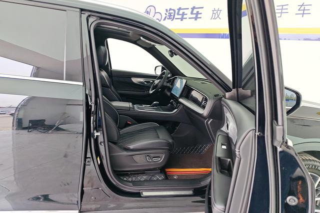 Trumpchi GS8 2025 2.0 TGDI 2 WD 5 — фото 15