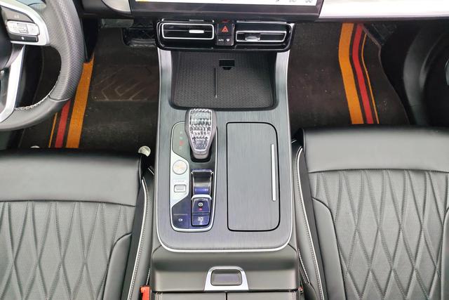 Trumpchi GS8 2025 2.0 TGDI 2 WD 5 — фото 14