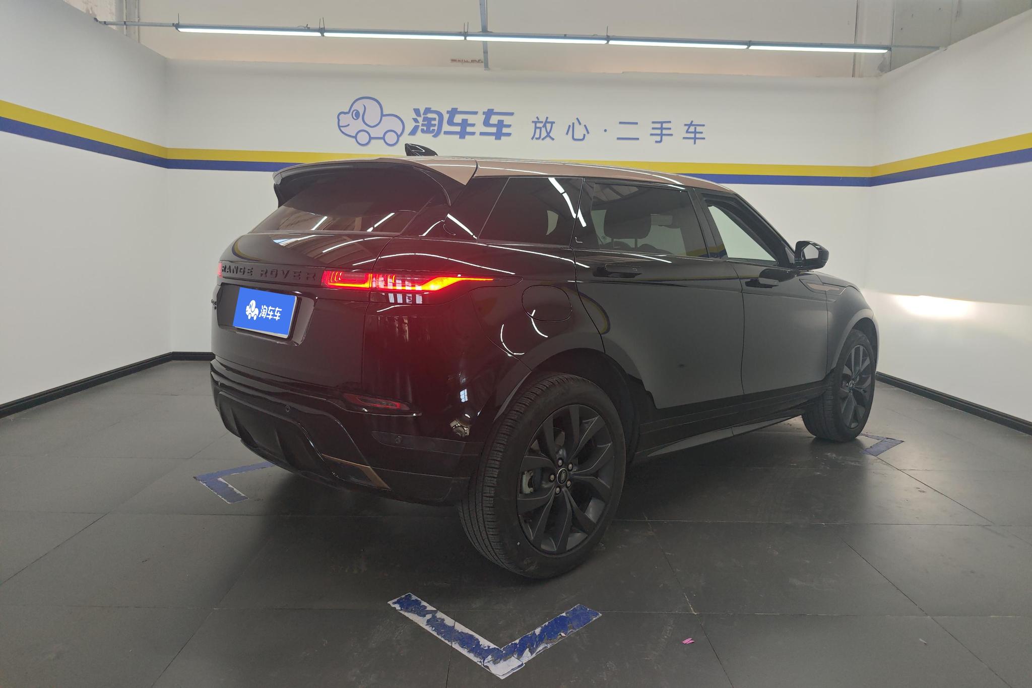 Land Rover Range Rover Evoque 2022 L 249PS