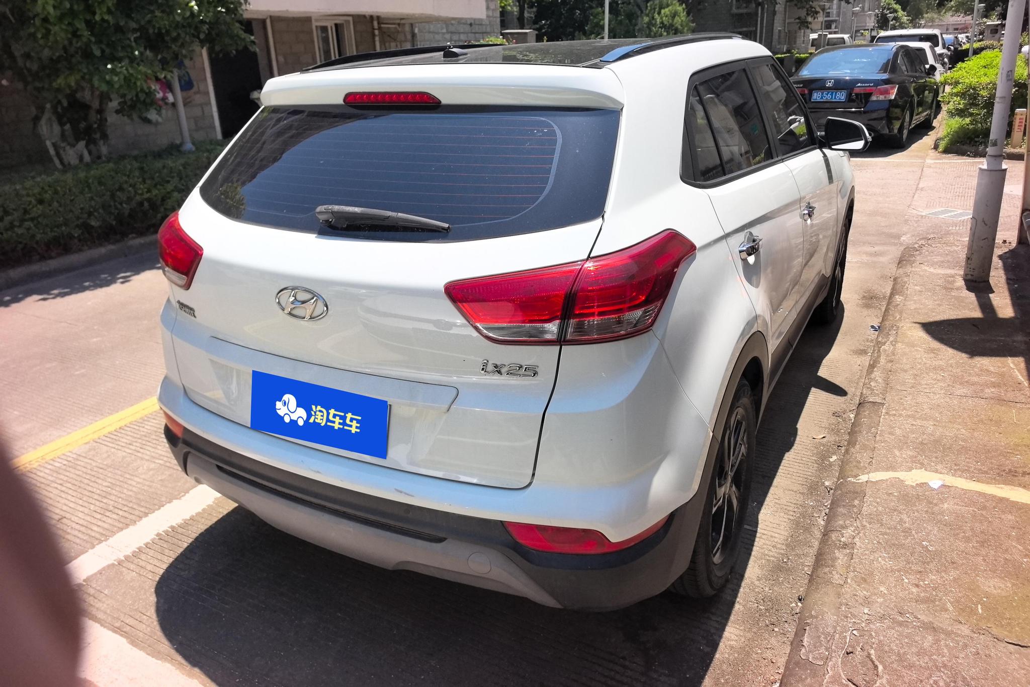 Hyundai ix25 2017 1.6L AT