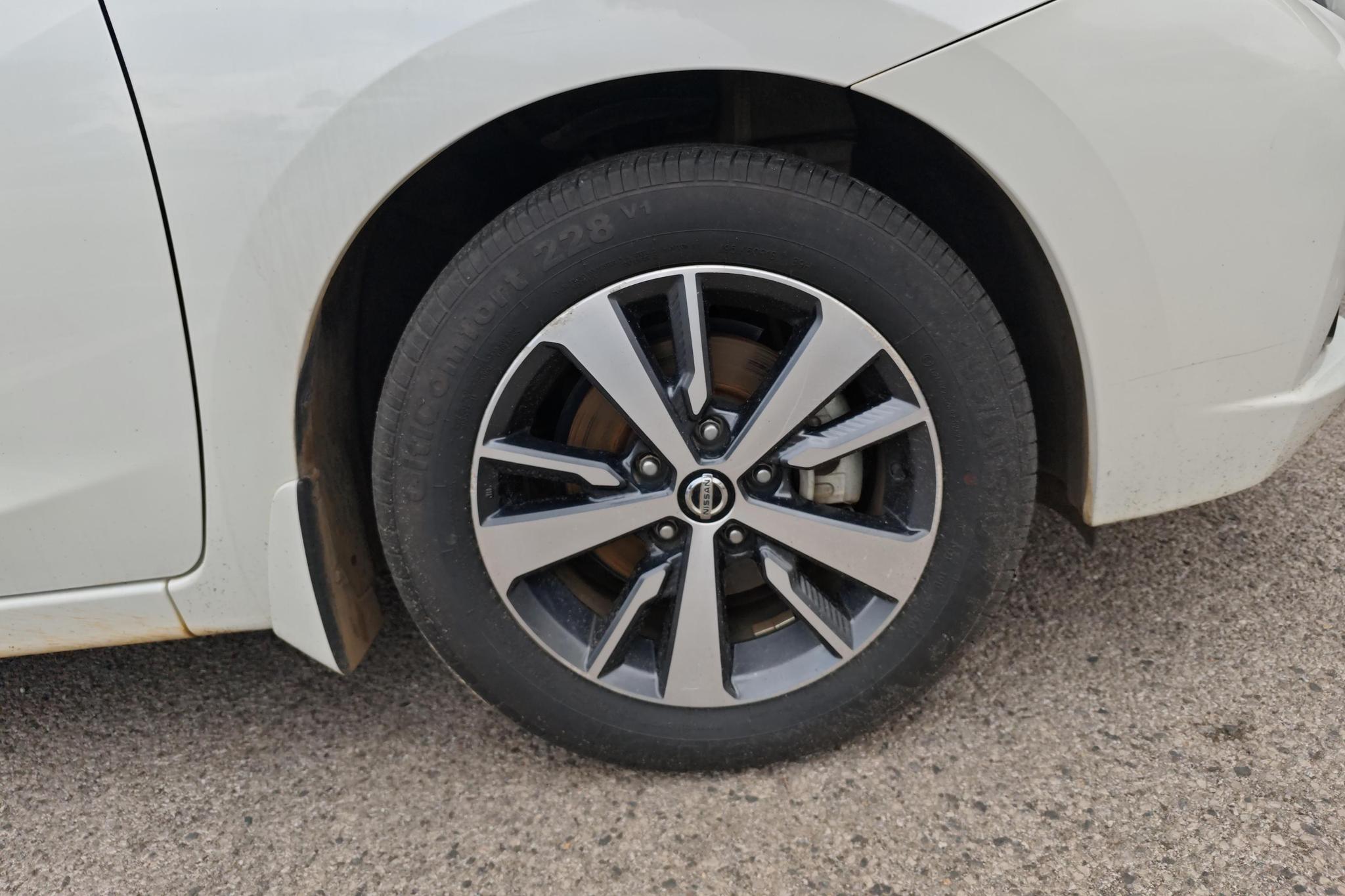 Nissan Bluebird 2016 1.6L CVT