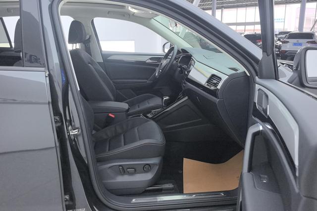 Volkswagen Tayron 2019 330 TSI 2 WDLuxury VI — фото 15