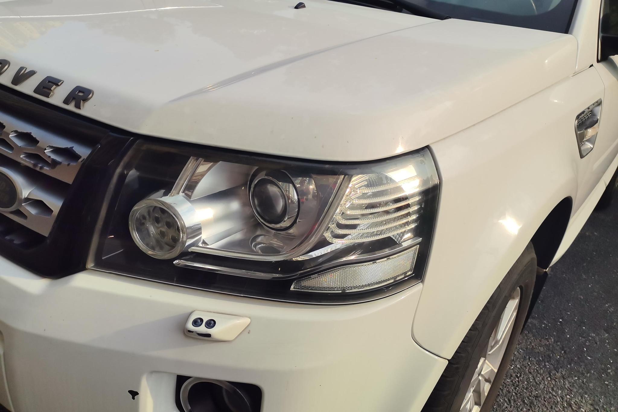 Land Rover 2 012 2.0T Si4 SE
