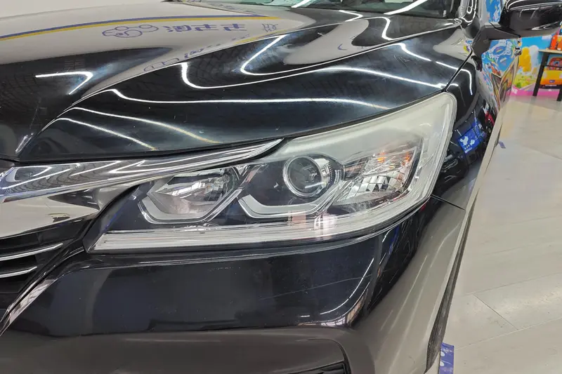 Honda Accord — фото 4