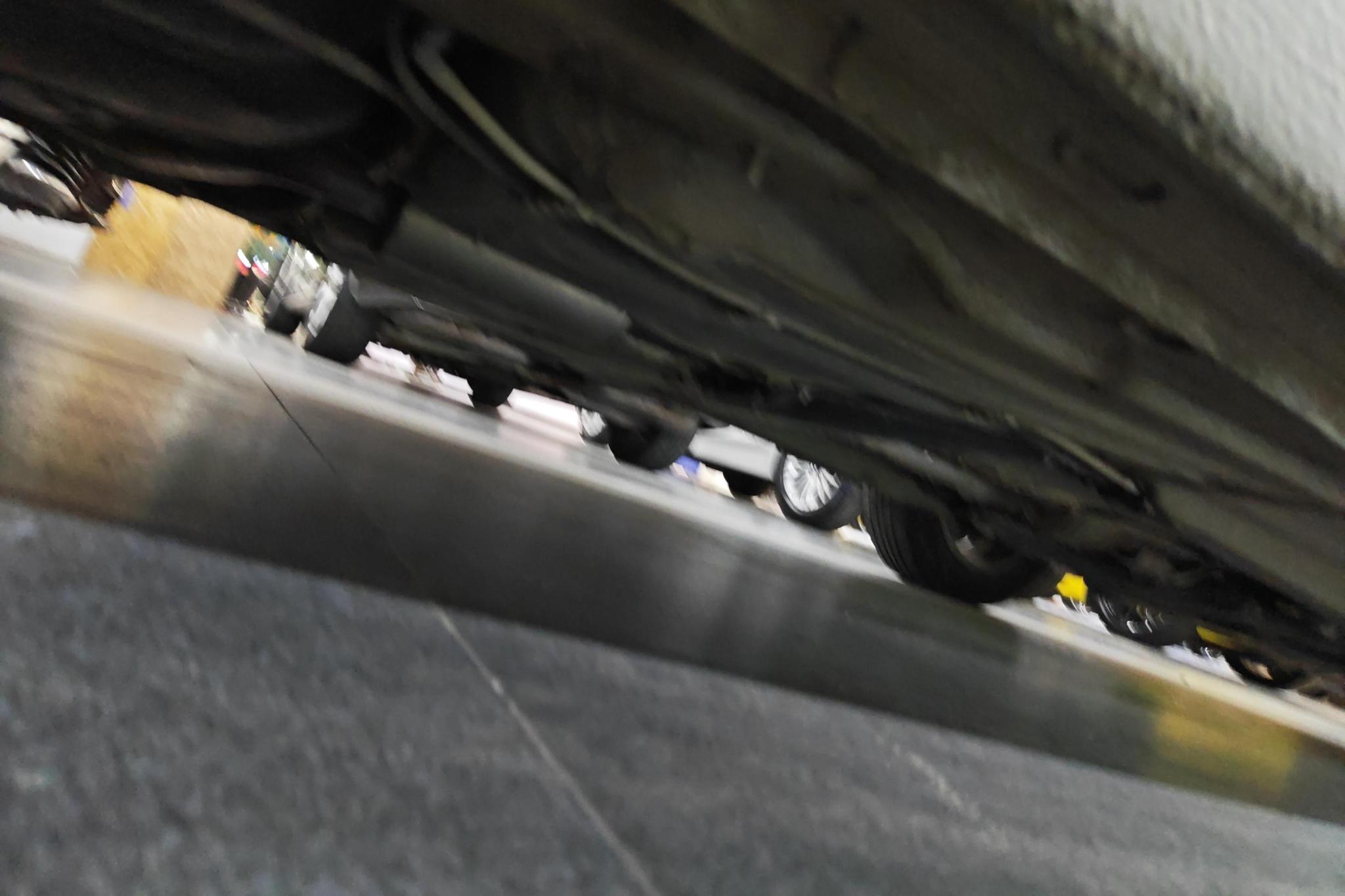 Volkswagen Lavida 2013 1.6L AT