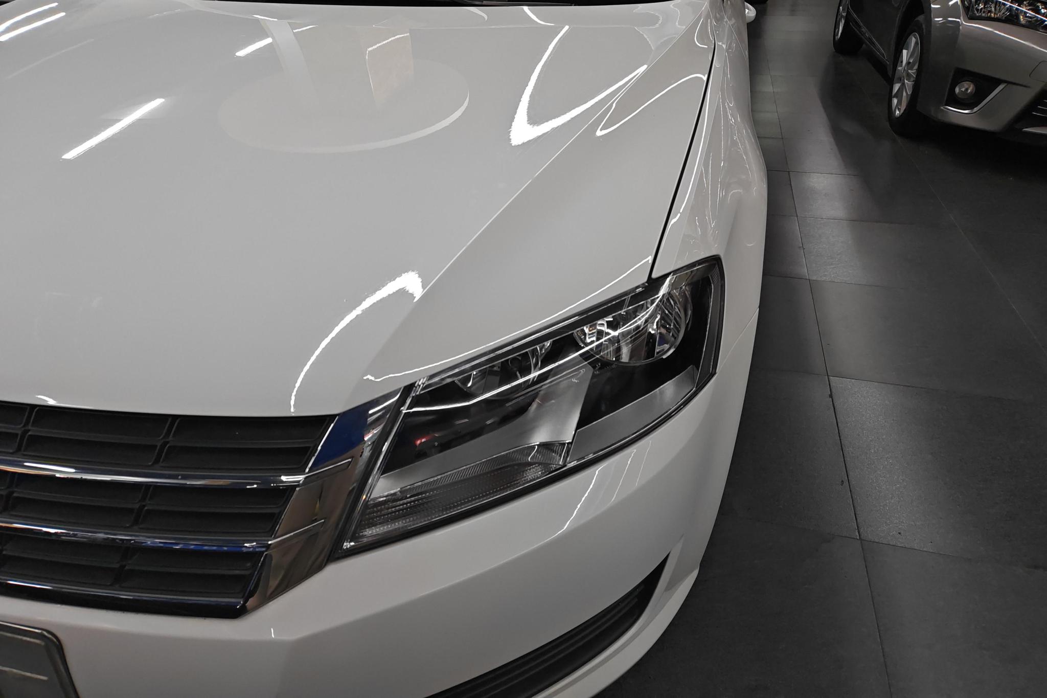 Volkswagen Lavida 2013 1.6L AT