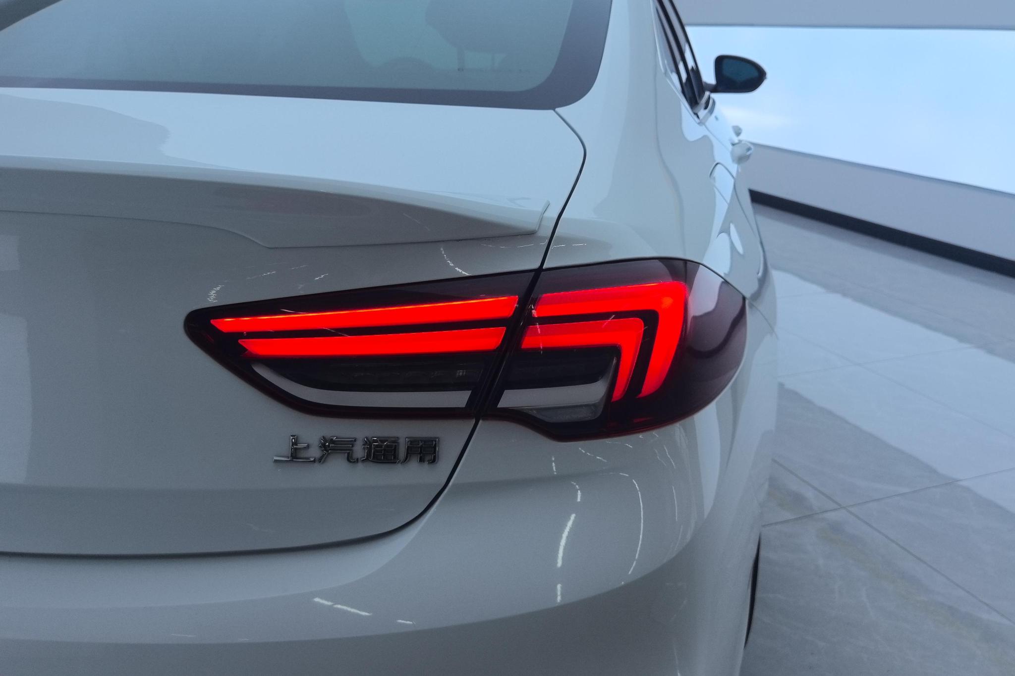 Buick Regal 2021 GS 28T Elite