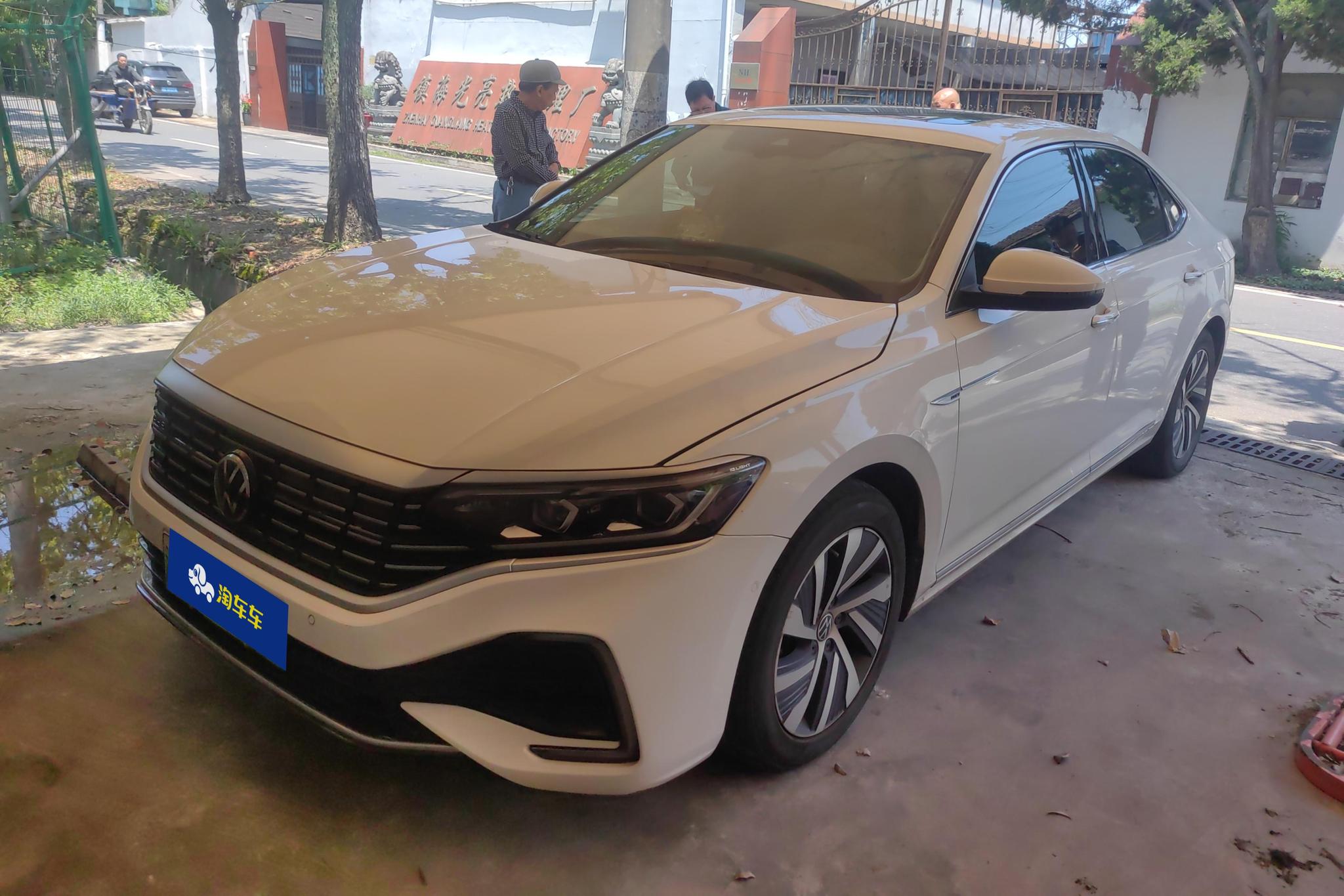 Volkswagen PassatPHEV