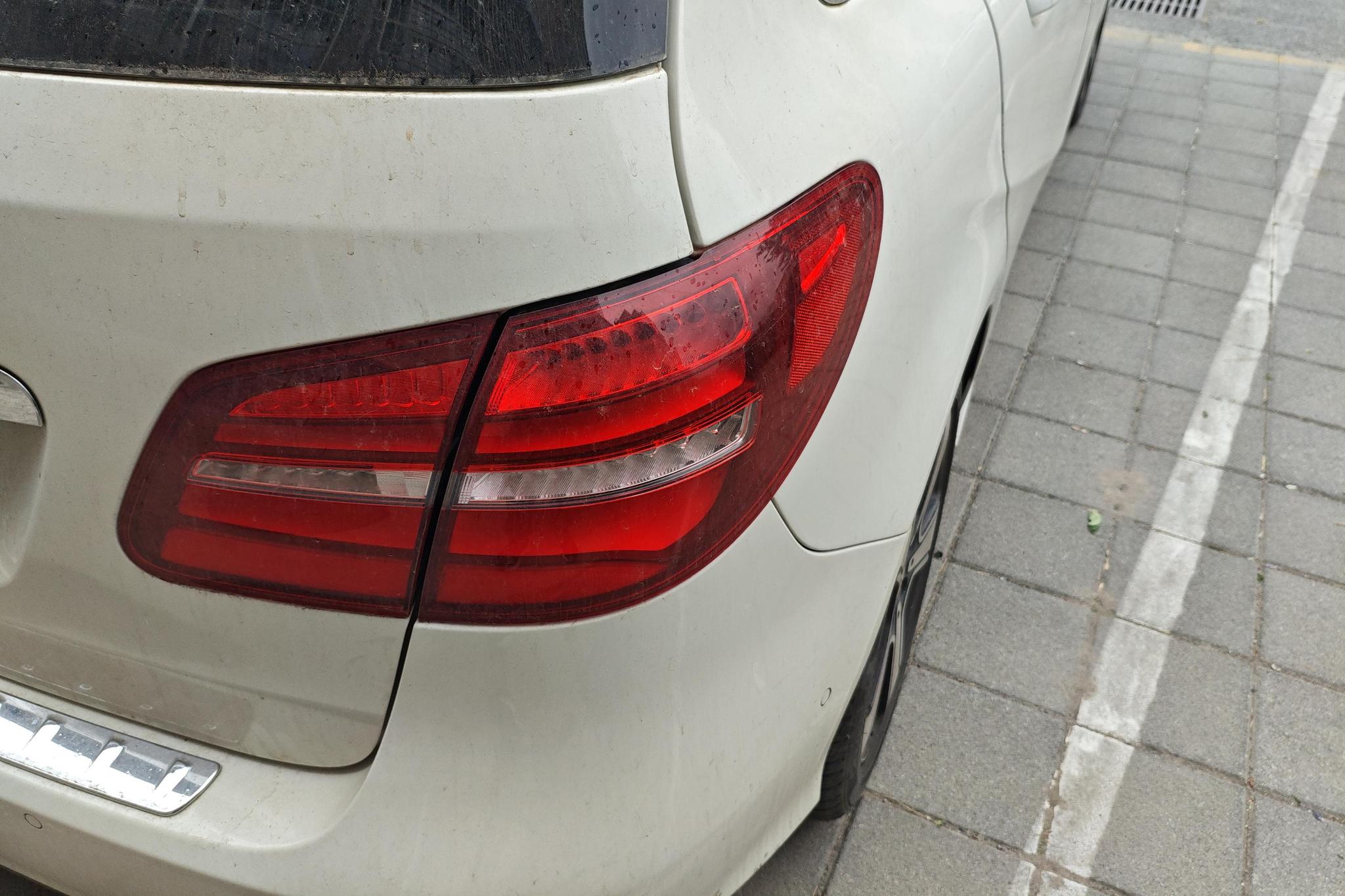Mercedes-Benz B-Class B 2019 B 200 Fashion
