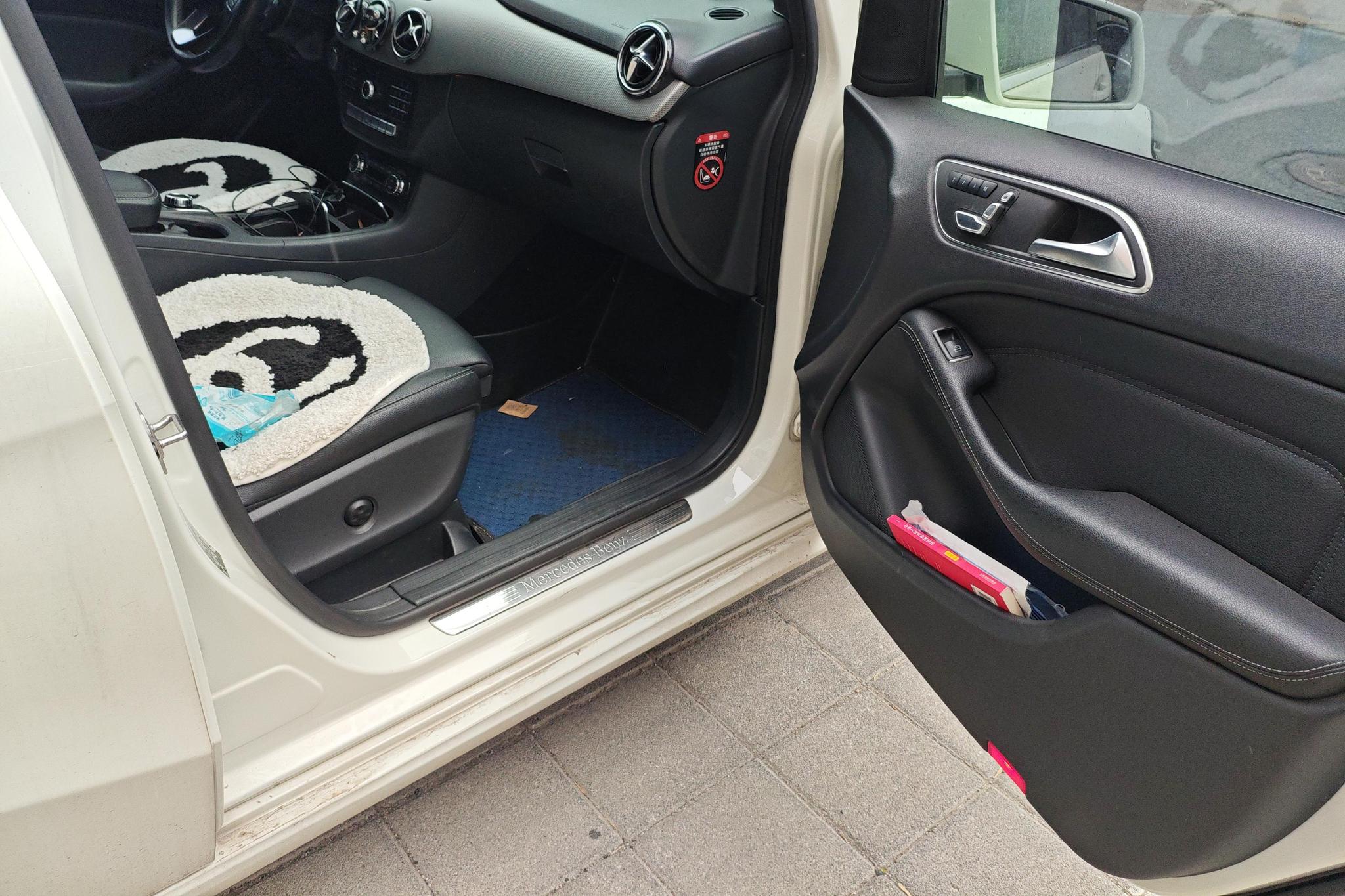 Mercedes-Benz B-Class B 2019 B 200 Fashion