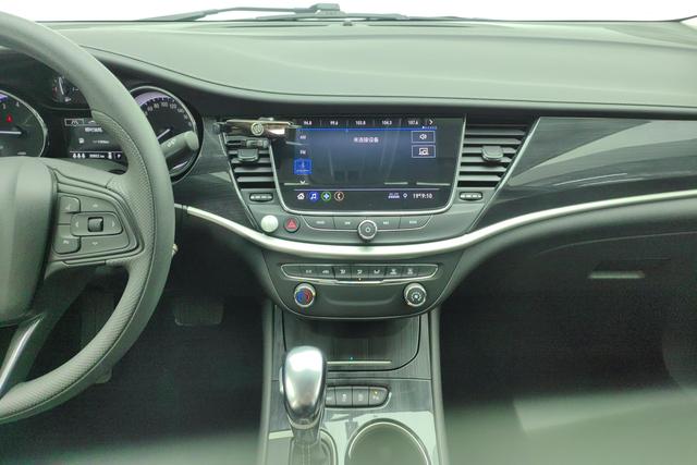 Buick Verano 2020 20 T CVTLeading — фото 12